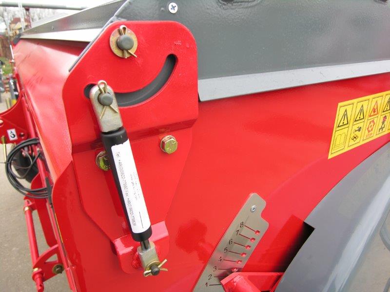 Polonez sprężyna gazowa wspomagająca otwieranie skrzyni